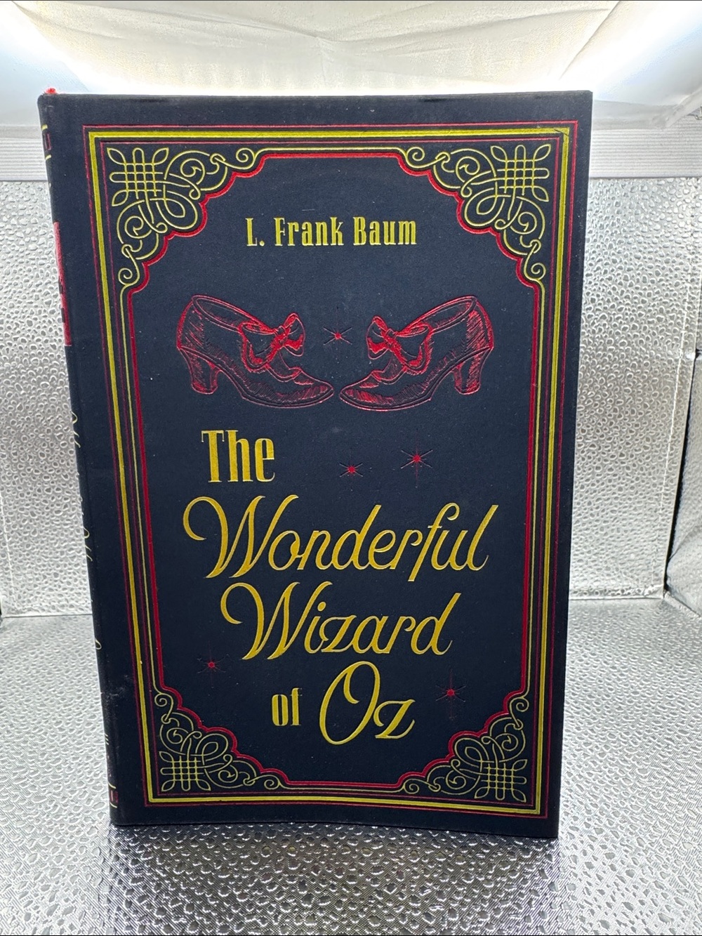 The Wonderful Wizard of Oz - Black and Red Classic Edition